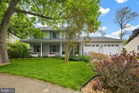 6267 Dawn Day Dr, Columbia, MD 21045