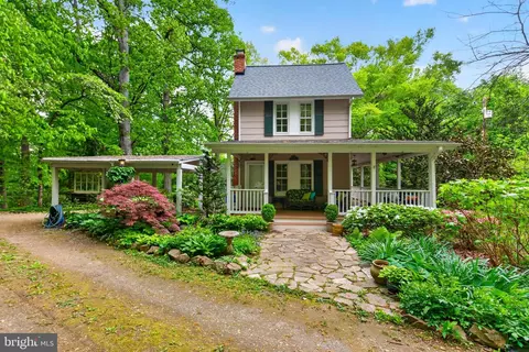 6044 Old Lawyers Hill Rd, Elkridge, MD 21075