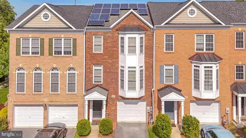 4861 Lee Hollow Pl, Ellicott City, MD 21043