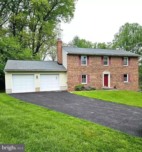 9676 Oak Hill Dr, Ellicott City, MD 21042