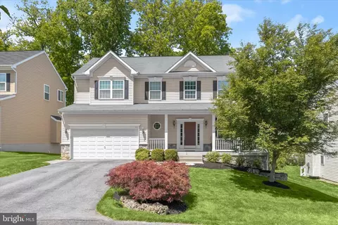 7111 Kings Point Way, Columbia, MD 21046