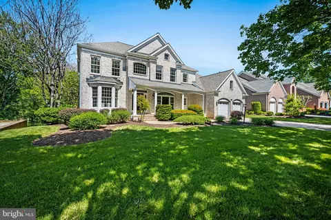 2672 Golf Island Rd, Ellicott City, MD 21042