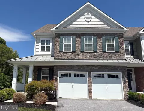 2726 W End Cir, Ellicott City, MD 21042