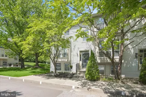 8206 Tall Trees Ct, Ellicott City, MD 21043