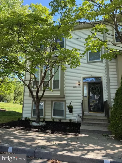8206 Tall Trees Ct, Ellicott City, MD 21043