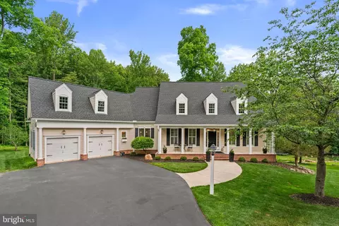 12319 Fawn River Way, Ellicott City, MD 21042