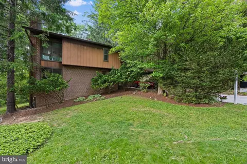 5258 Patriot Ln, Columbia, MD 21045