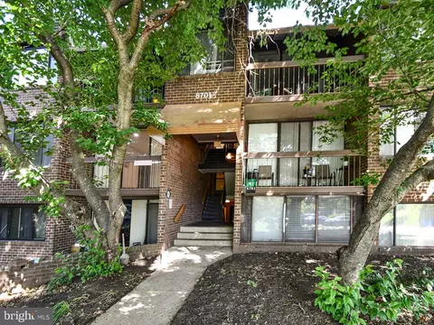 8701 Hayshed Ln #21, Columbia, MD 21045