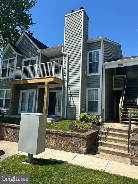 6460 Green Field Rd #204, Elkridge, MD 21075