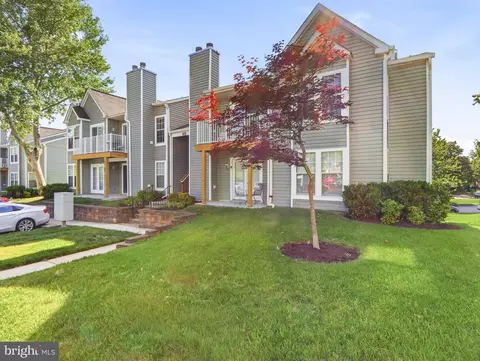 6460 Green Field Rd #204, Elkridge, MD 21075