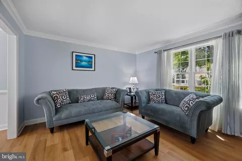 6330 Hanover Crossing Way, Hanover, MD 21076 photo 5