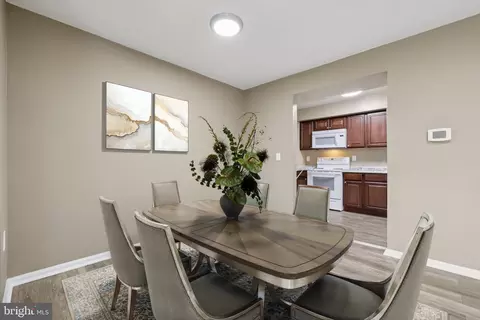 Dining - 9075 N Laurel Rd #E, Laurel, MD 20723 photo 1 of 1