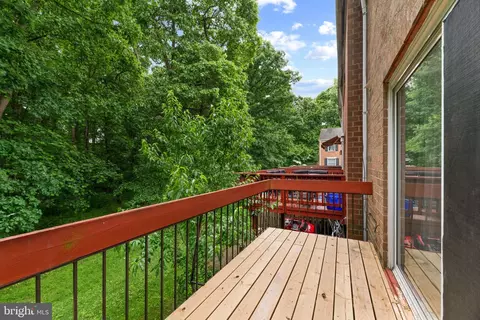 Exterior - 10522 E Wind Way, Columbia, MD 21044 photo 3 of 6