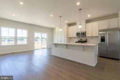 Other - 8100 Primrose Ln, Laurel, MD 20723 photo 3 of 8