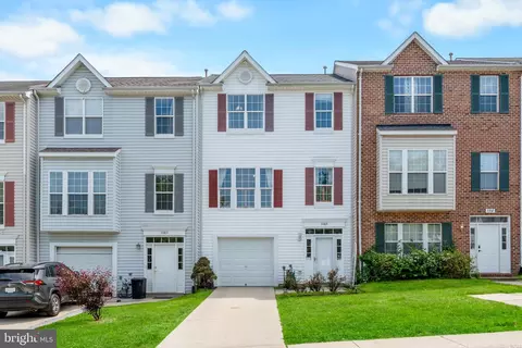 3365 Sonia Trl #32, Ellicott City, MD 21043