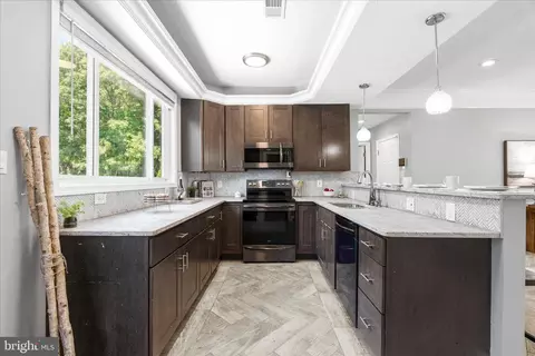 Kitchen - 9110 River Hill Rd, Laurel, MD 20723 photo 1 of 2