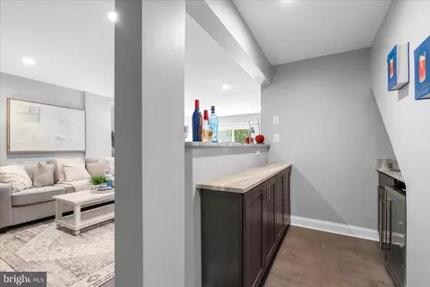 Entry Way - 9110 River Hill Rd, Laurel, MD 20723 photo 7 of 7