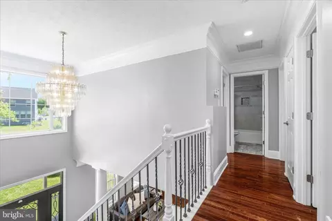 Entry Way - 9110 River Hill Rd, Laurel, MD 20723 photo 5 of 7