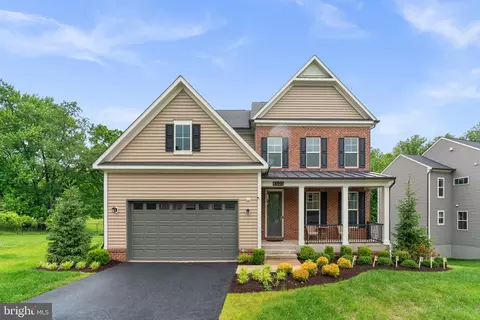 8505 Sunell Ln, Ellicott City, MD 21043