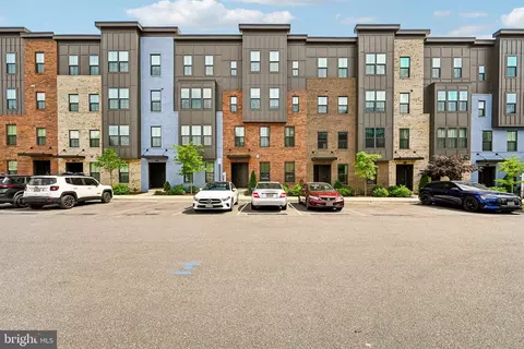 10109 Seattle Slew Ln # -B, Laurel, MD 20723