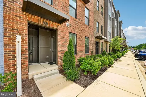 10109 Seattle Slew Ln # -B, Laurel, MD 20723