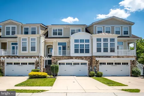 8809 Boulder Hill Pl, Laurel, MD 20723