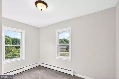 Bedroom - 9081 Dumhart Rd, Laurel, MD 20723 photo 4 of 4