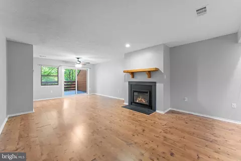 7577 Weather Worn Way #E, Columbia, MD 21046