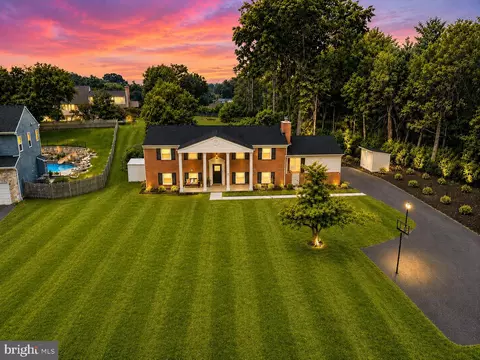 3906 Foxhill Dr, Ellicott City, MD 21042