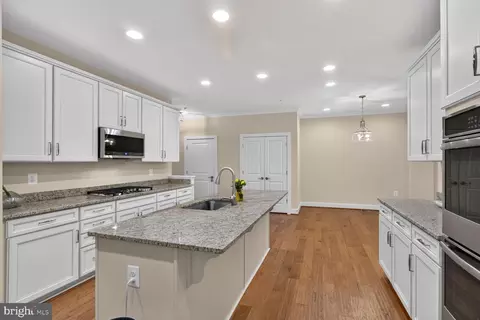 Kitchen - 9816 Wilderness Ln, Laurel, MD 20723 photo 5 of 5