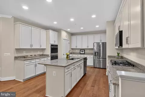 Kitchen - 9816 Wilderness Ln, Laurel, MD 20723 photo 2 of 5