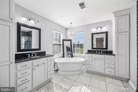 Bath - 8618 Far Fields Way, Laurel, MD 20723 photo 1 of 4
