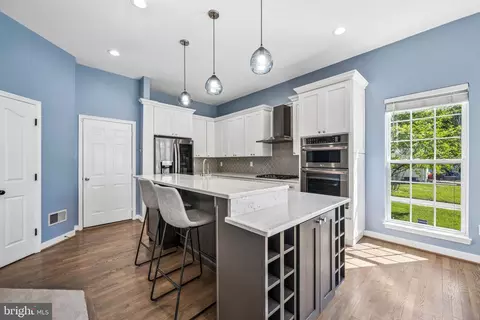 Kitchen - 8618 Far Fields Way, Laurel, MD 20723 photo 9 of 9