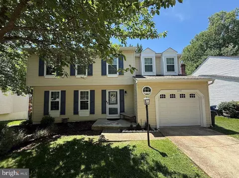 9533 Red Apple Ln, Columbia, MD 21046