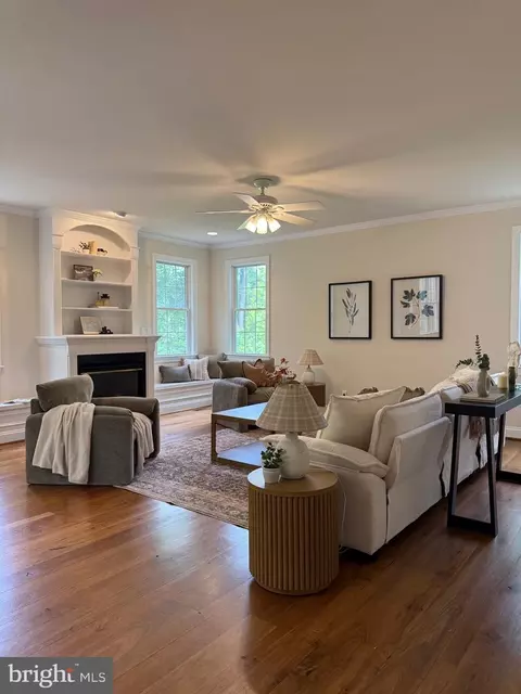 3193 Saint Charles Pl, Ellicott City, MD 21042
