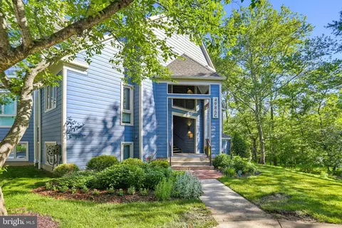 4986 Dorsey Hall Dr #C-2, Ellicott City, MD 21042