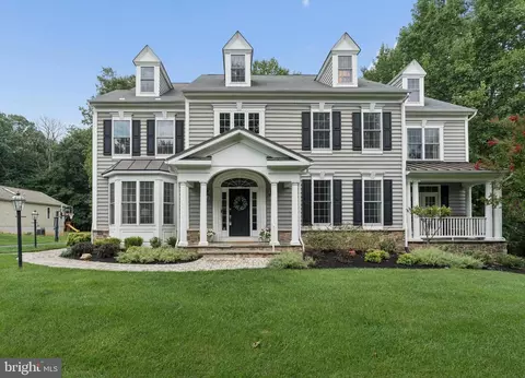 4325 Buckskin Wood Dr, Ellicott City, MD 21042