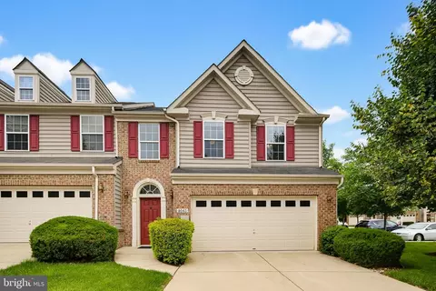 8043 White Jasmine Ct #109, Ellicott City, MD 21043