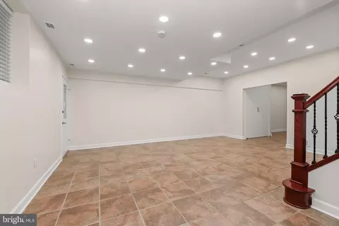 Living - 5189 Columbia Rd #10 49, Columbia, MD 21044 photo 13 of 13