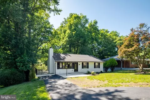 6702 Allview Dr, Columbia, MD 21046