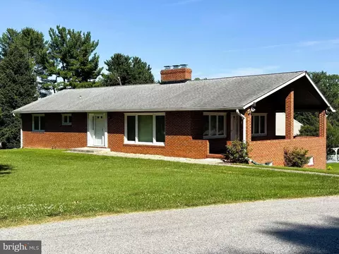 2901 Chestnut Hill Dr, Ellicott City, MD 21043