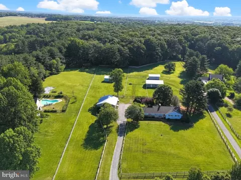 1645 Old Annapolis Rd, Woodbine, MD 21797