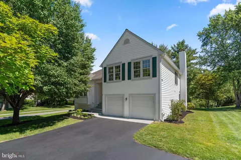 10339 Waverly Woods Dr, Ellicott City, MD 21042