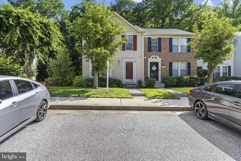 8813 Evermore Ct, Laurel, MD 20723