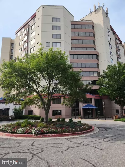 10001 Windstream Dr #806, Columbia, MD 21044