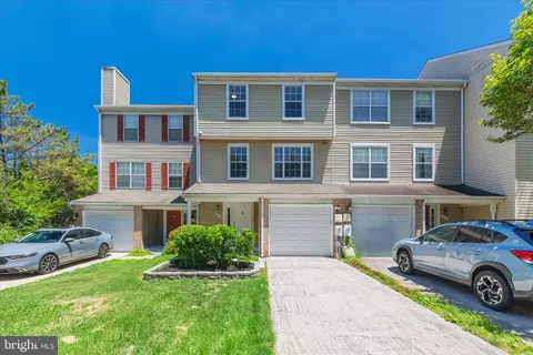 8414 Oak Bush Ter, Columbia, MD 21045