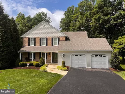 8524 White Winter Ct, Ellicott City, MD 21043