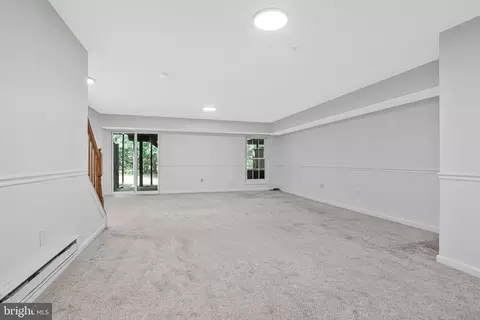 6325 Hampton Pl, Elkridge, MD 21075 photo 39