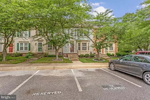 6325 Hampton Pl, Elkridge, MD 21075 photo 2