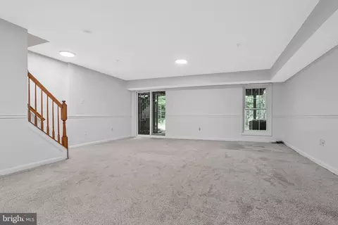 6325 Hampton Pl, Elkridge, MD 21075 photo 38